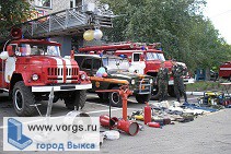 На улице Ленина прошла выставка пожарной техники